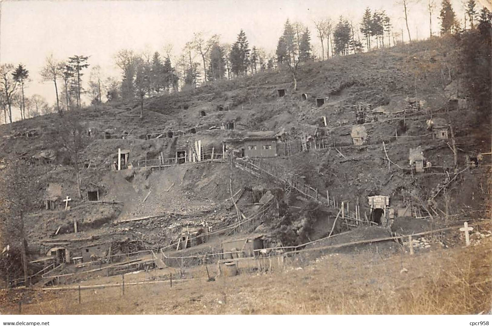 88 - N°87202 - Cabanes Dans Une Montagne, Croix - Cachet Landwehr Infanterie Régiment - Carte Photo - Autres & Non Classés