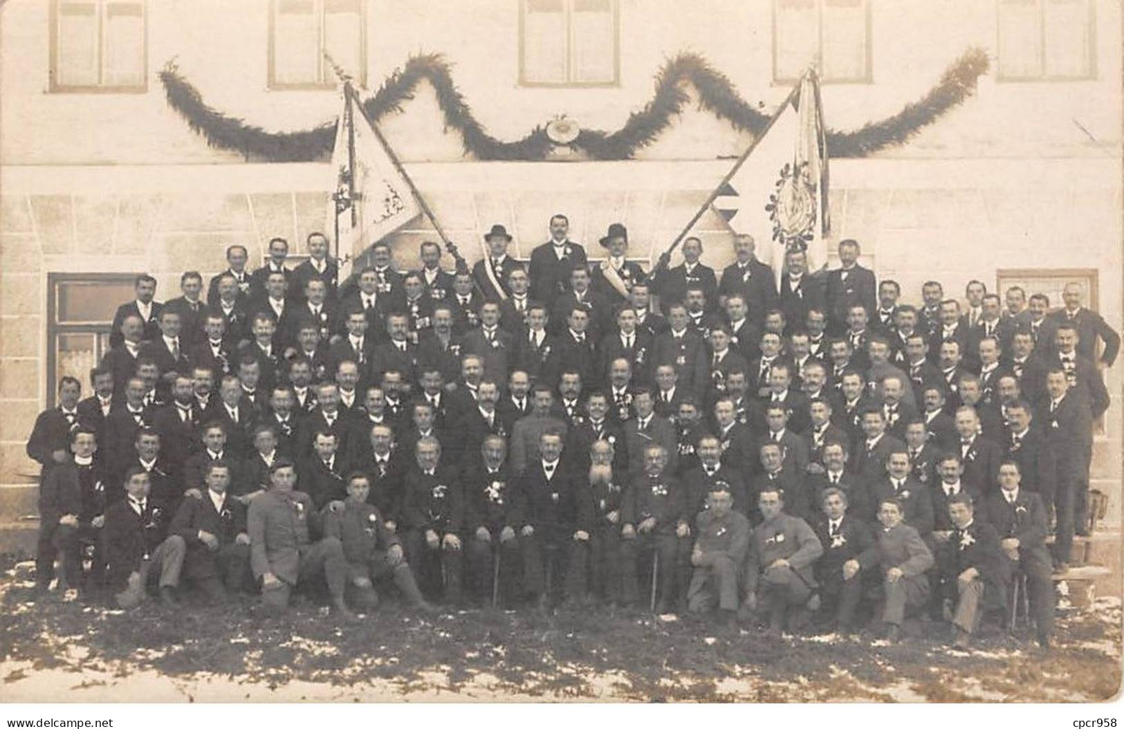 Militaire - N°86424 - Groupe De Conscrits ??? - Carte Photo à Localiser - Altri & Non Classificati