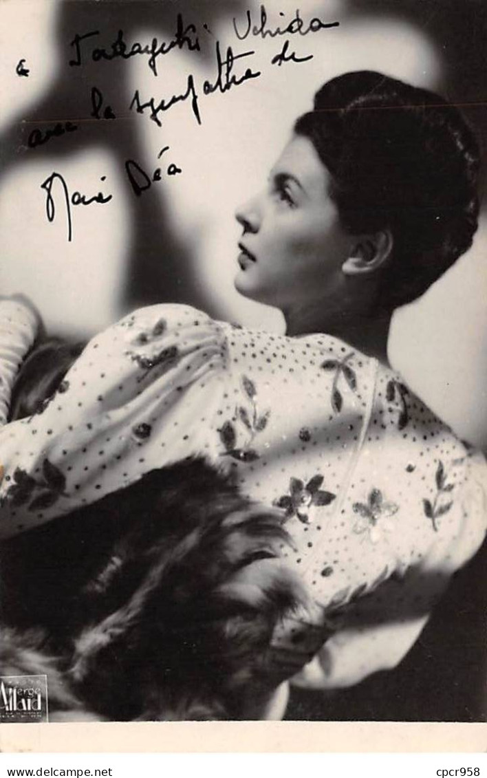 Artiste - N°86822 - Mai Déa - Carte Avec Autographe - Entertainers