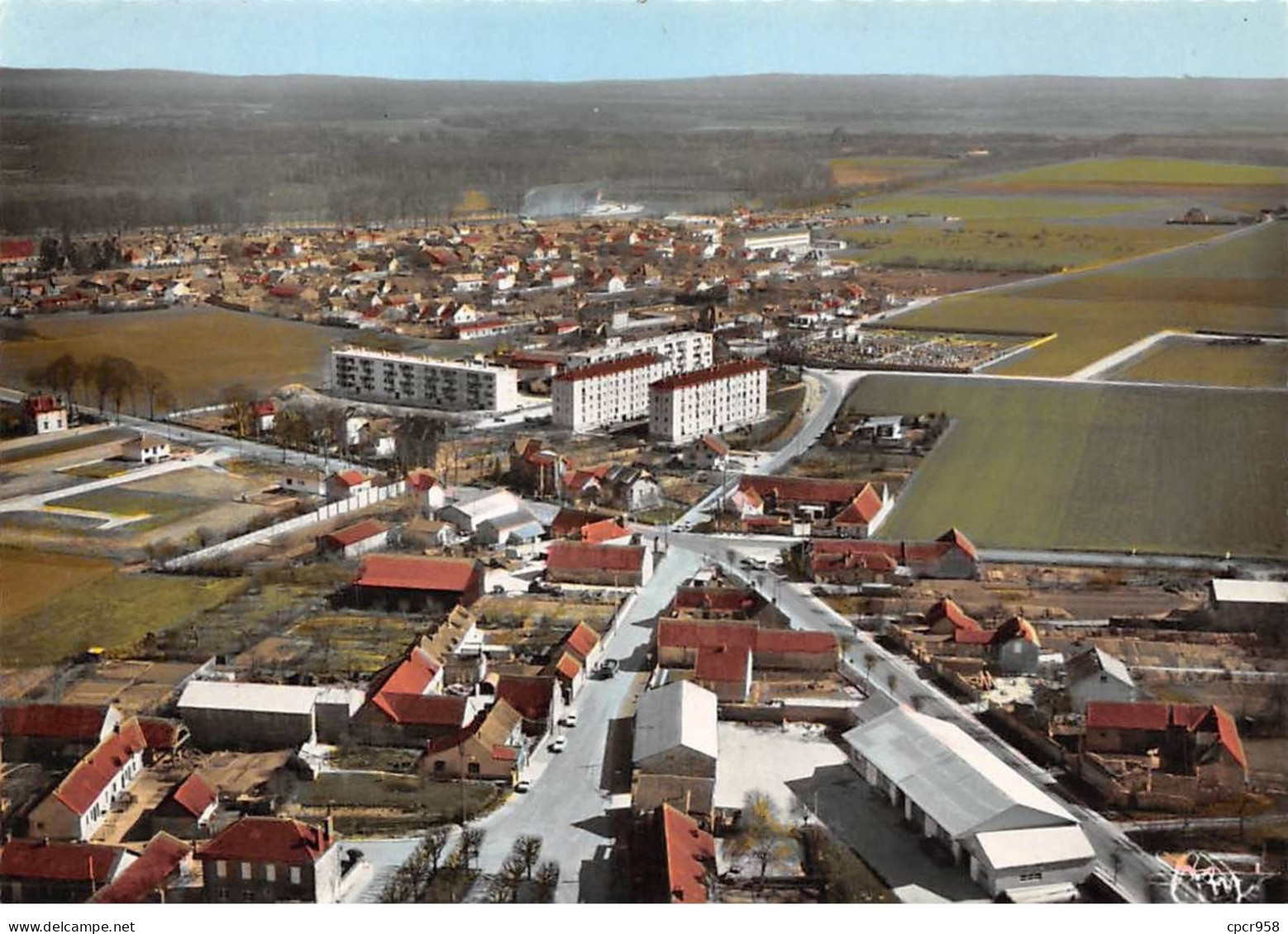 77 - SAN62157 - BRAY SUR SEINE - Les HLM Et Le Village De Mousseaux Les Bray - Vue Aérienne - Combier - CPSM 10x15 Cm - Bray Sur Seine