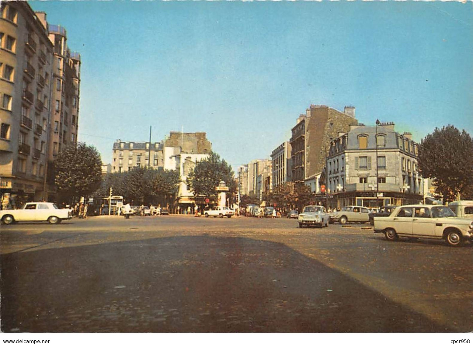 92 - SAN62436 - BOULOGNE BILLANCOURT - Carrefour M. Sembat - Raymon - CPSM 10x15 Cm - Boulogne Billancourt