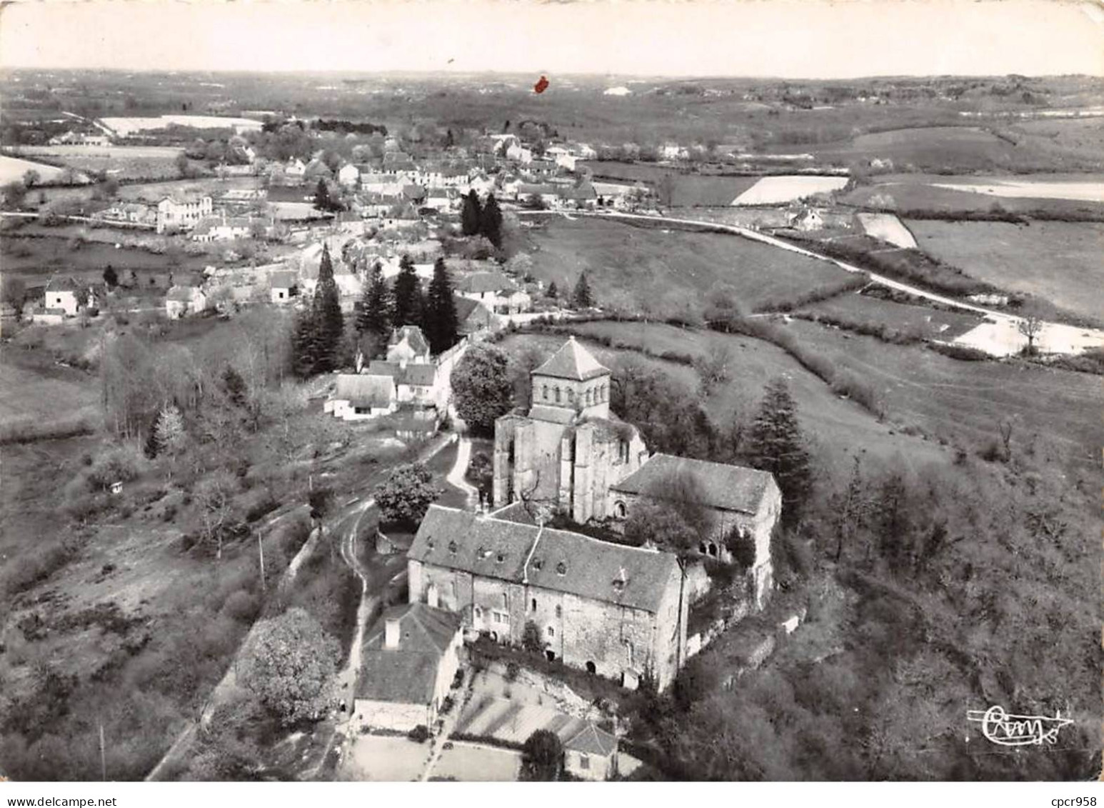 87 - SAN62285 - LE CHALLARD - L'Eglise Romane - Ancienne Abbaye - Vue Générale - Combier - CPSM 10x15 Cm - Other & Unclassified