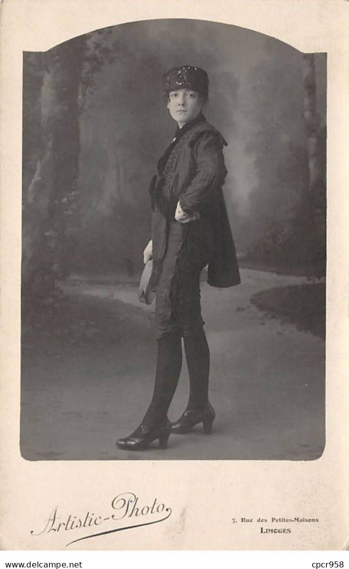 87 - N°88096 - LIMOGES - Souvenir Du Carnaval De 1920, Femme En Pantalon - Artistic-Photo - Carte Photo - Limoges