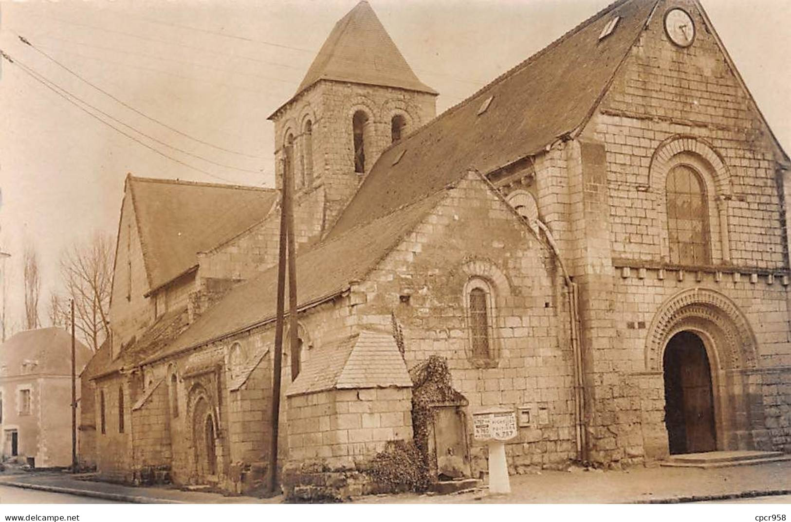 37 - SAN62771 - ILE BOUCHARD - Saint Gilles - L'Eglise St Gilles - CPSM 9x14 Cm - L'Île-Bouchard