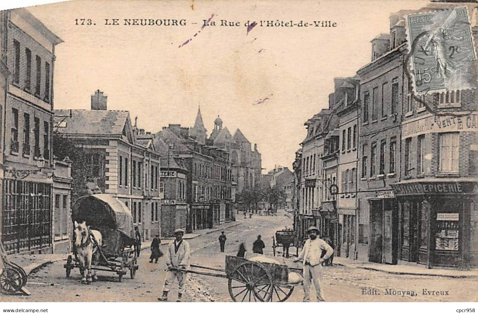 27 - SAN62738 - LE NEUBOURG - La Rue De L'Hôtel De Ville - Le Neubourg