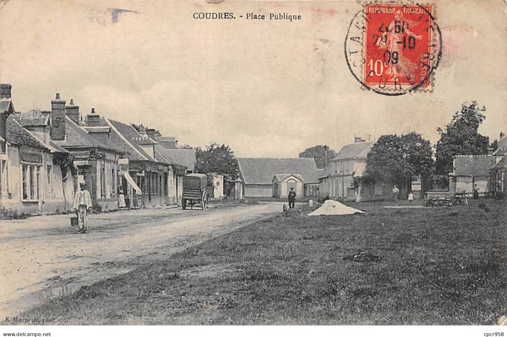 27 - SAN62736 - COUDRES - Place Publique - Autres & Non Classés