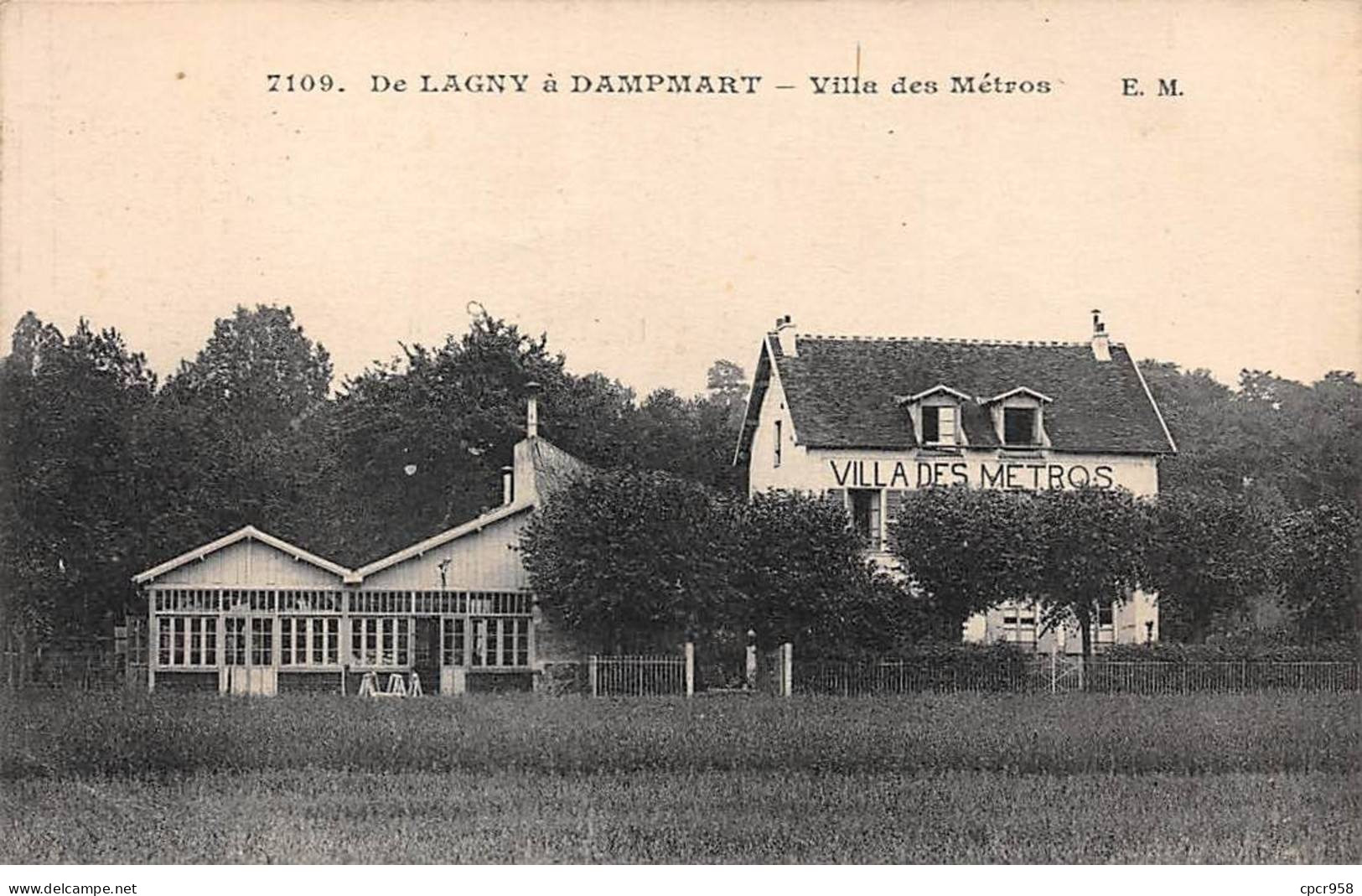 77 - DE LAGNY A DAMPMART - SAN67344 - Villa Des Métros - Lagny Sur Marne