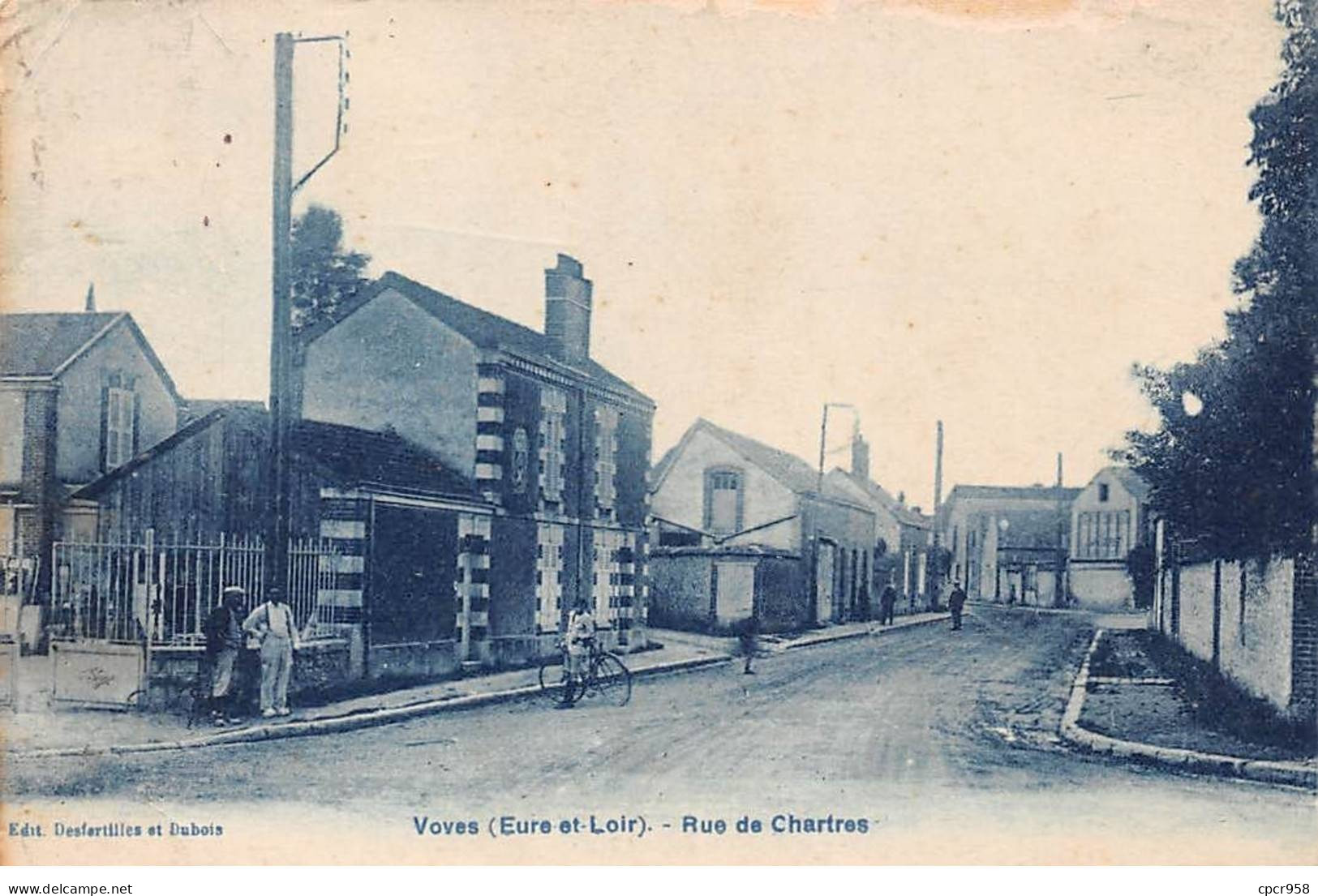 28 -  VOVES - SAN66749 - Rue De Chartres - Sonstige & Ohne Zuordnung