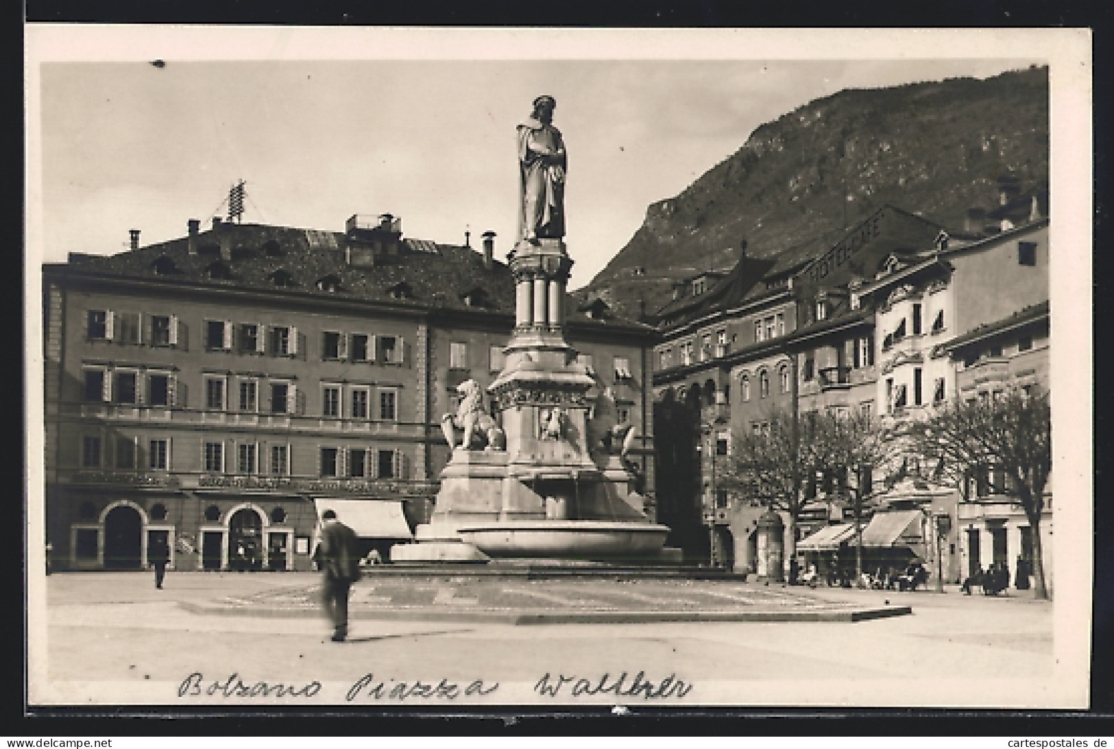 Cartolina Bolzano, Piazza Walter  - Bolzano (Bozen)