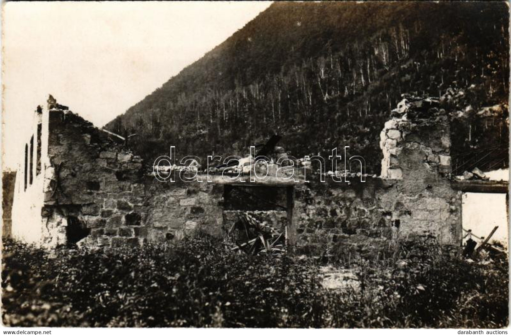 * T2/T3 1918 Román Harctér, Szétlőtt üveggyár / WWI K.u.K. Military, Romanian Front, Destroyed Glass Factory. Photo (fl) - Unclassified