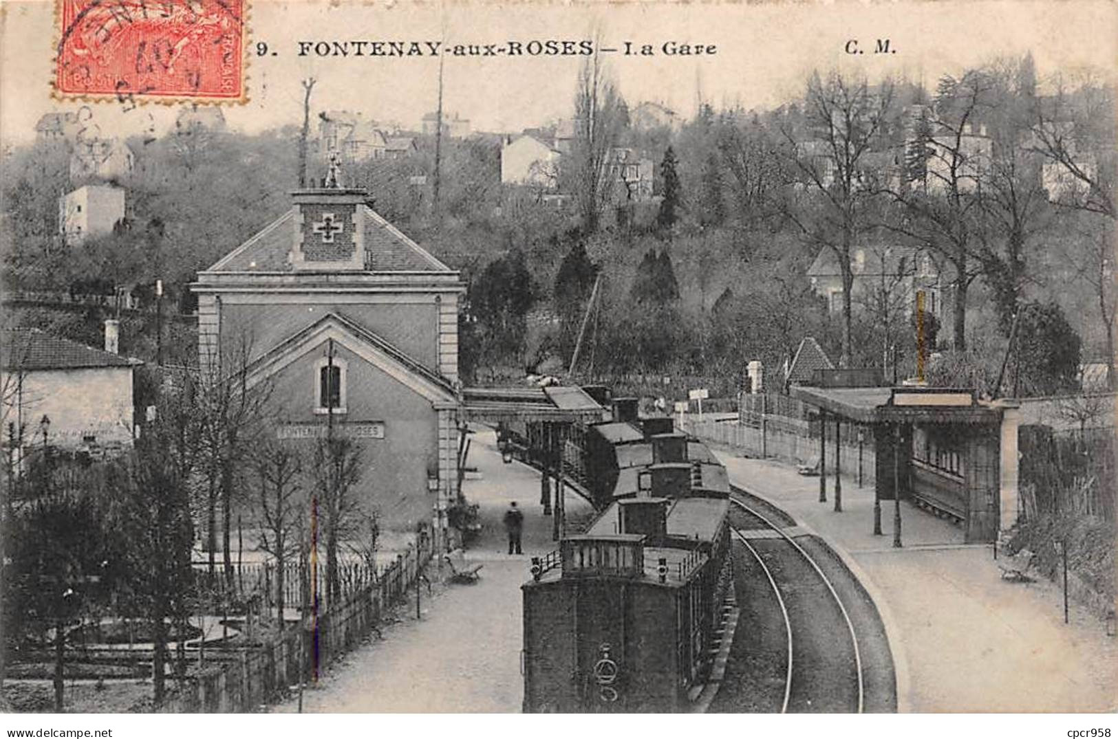 92 - FONTENAY AUX ROSES - SAN67712 - La Gare - Train - En L'état - Fontenay Aux Roses