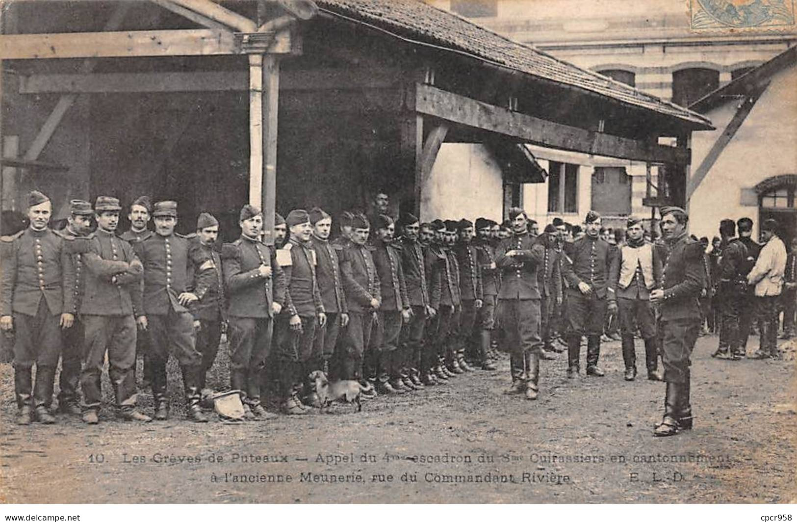 92 - PUTEAUX - SAN67613 - Les Grèves - Appel Du 4eme Escadron Du 8eme Cuirassiers En Cantonner - Puteaux