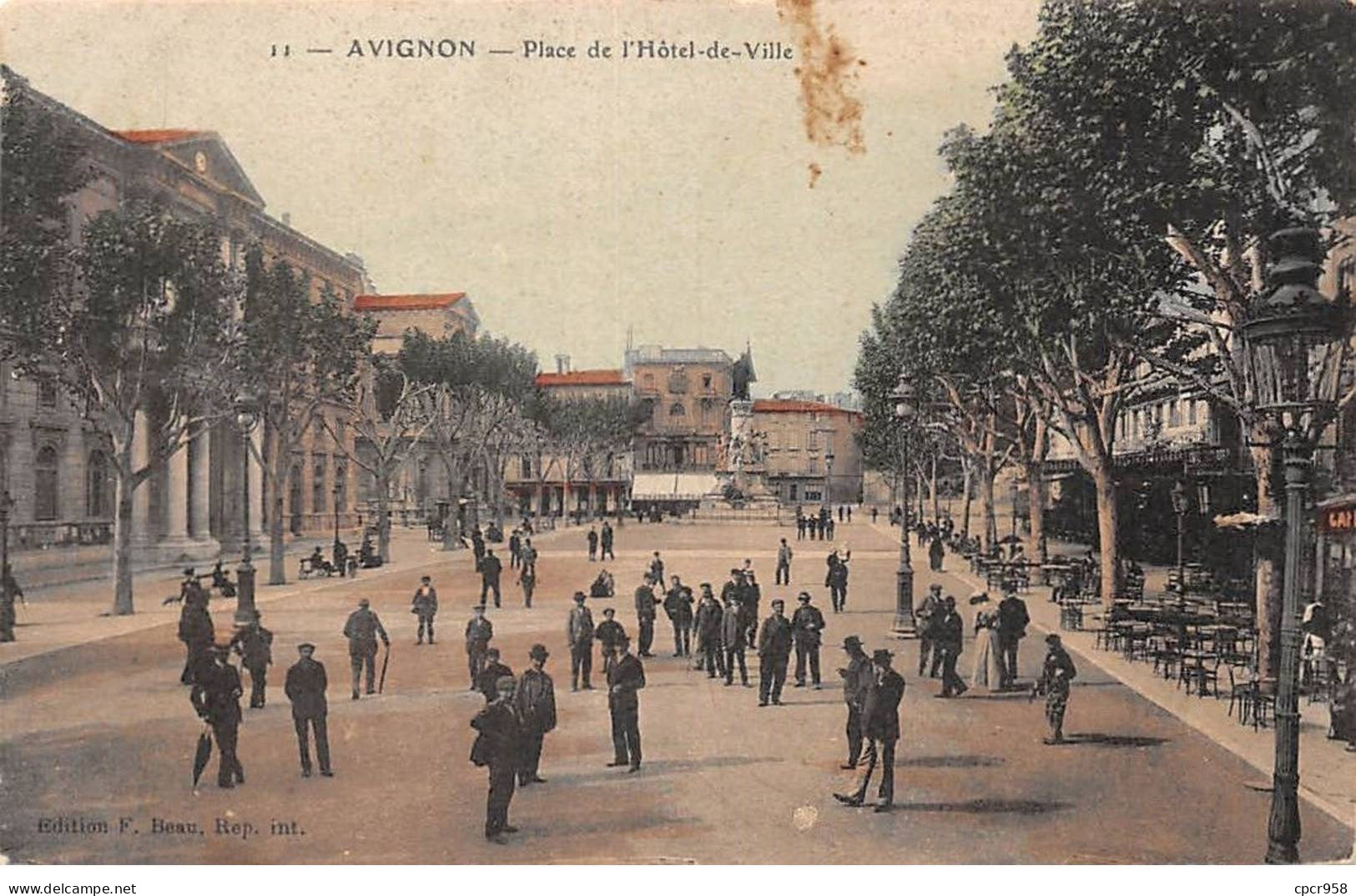 84 - AVIGNON - SAN67488 - Place De L'Hôtel De Ville - Avignon