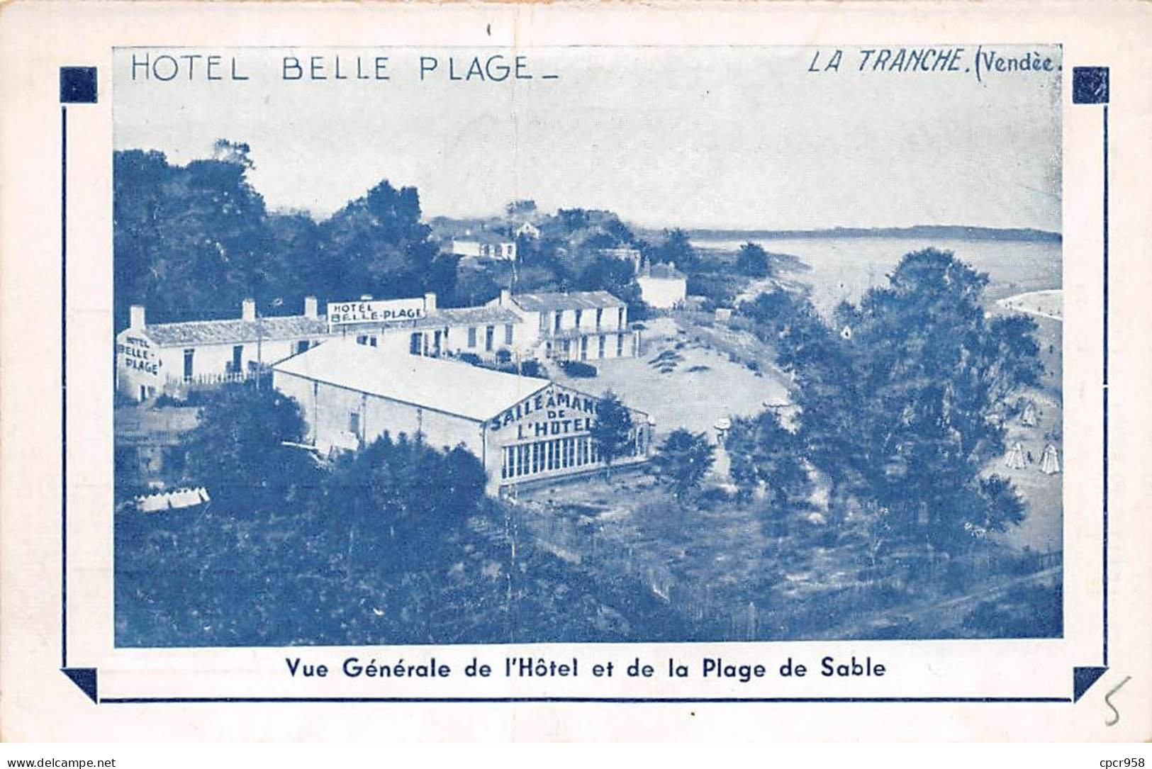 85 - LA TRANCHE - SAN67545 - Hôtel Belle Plage - Vue Générale De L'Hôtel Et Le La Plage De Sable - En L'état - Pli - La Tranche Sur Mer