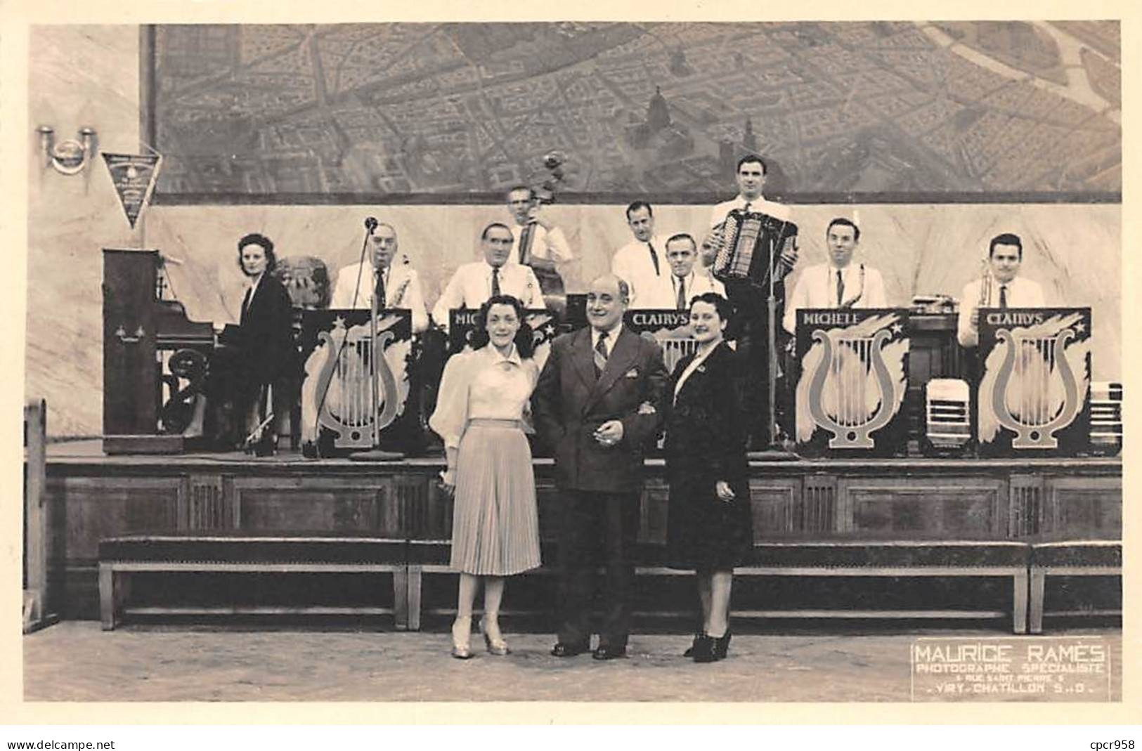 Spectacle - N°89217 - Musique - Un Orchestre - Photograve M. Ramès - Carte Photo - Música Y Músicos