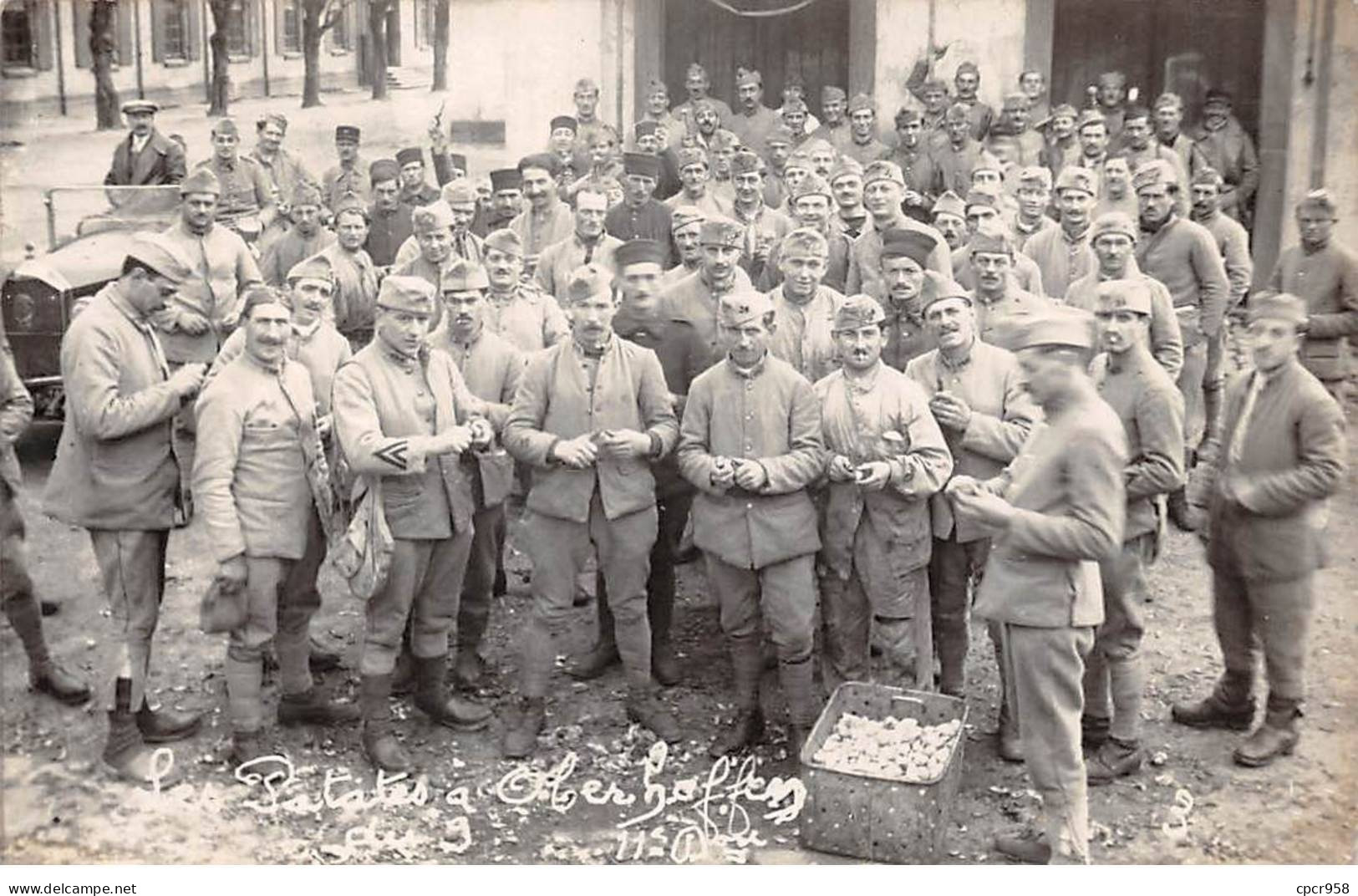 Militaire - N°88914 - OBERHOFFEN - Corvée De Patates - Carte Photo - Régiments