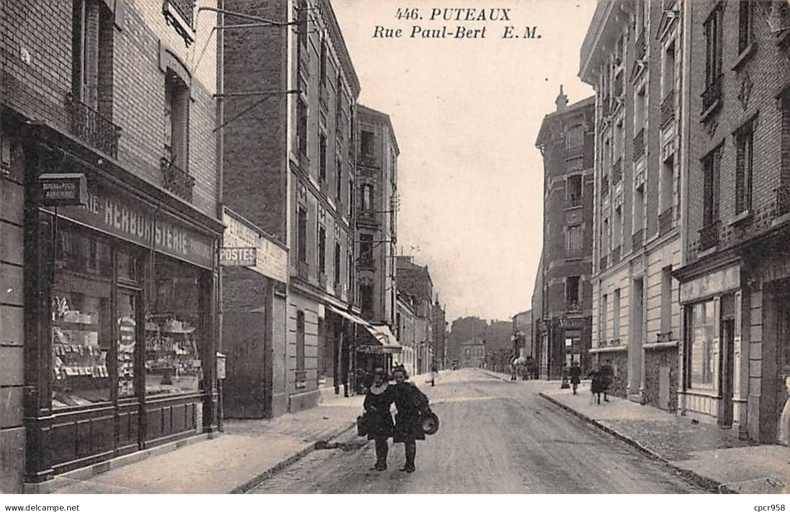 92 - PUTEAUX - SAN67673 - Rue Paul Bert - Puteaux