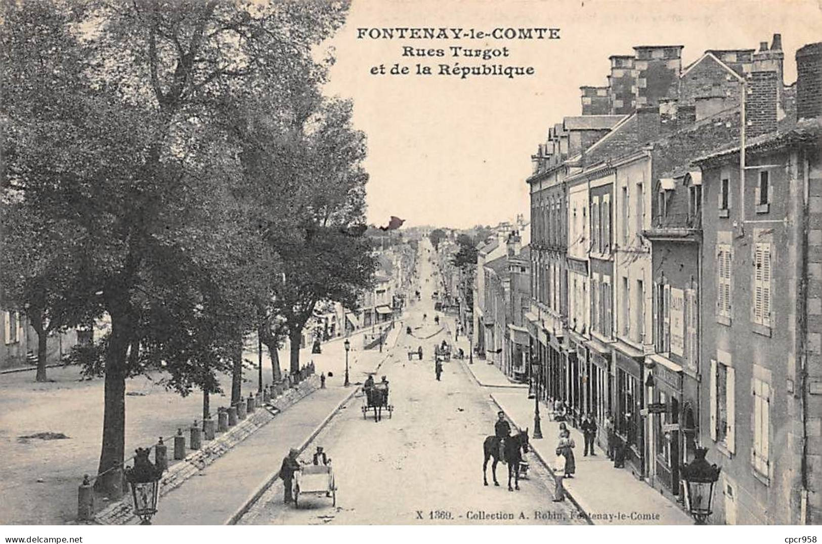 85 - FONTENAY LE COMTE - SAN67558 - Rues Turgot Et De Le République - Fontenay Le Comte