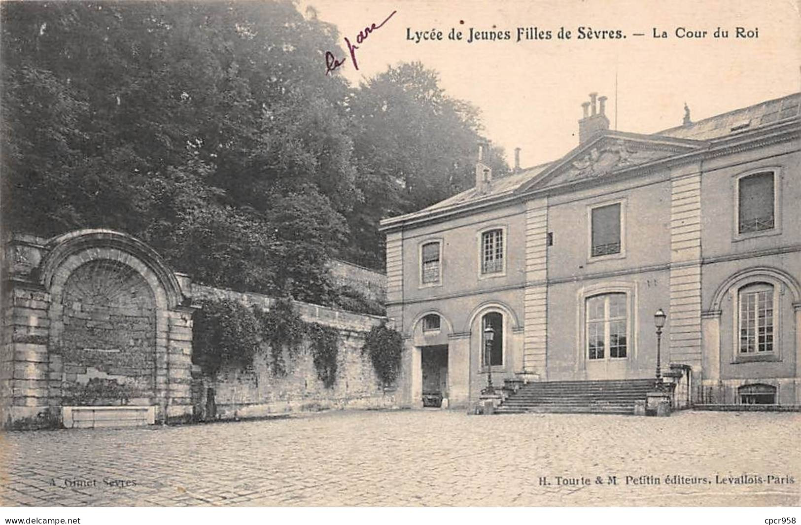 92 - SEVRES - SAN67623 - Lycée De Jeunes Filles - La Cour Du Roi - Sevres