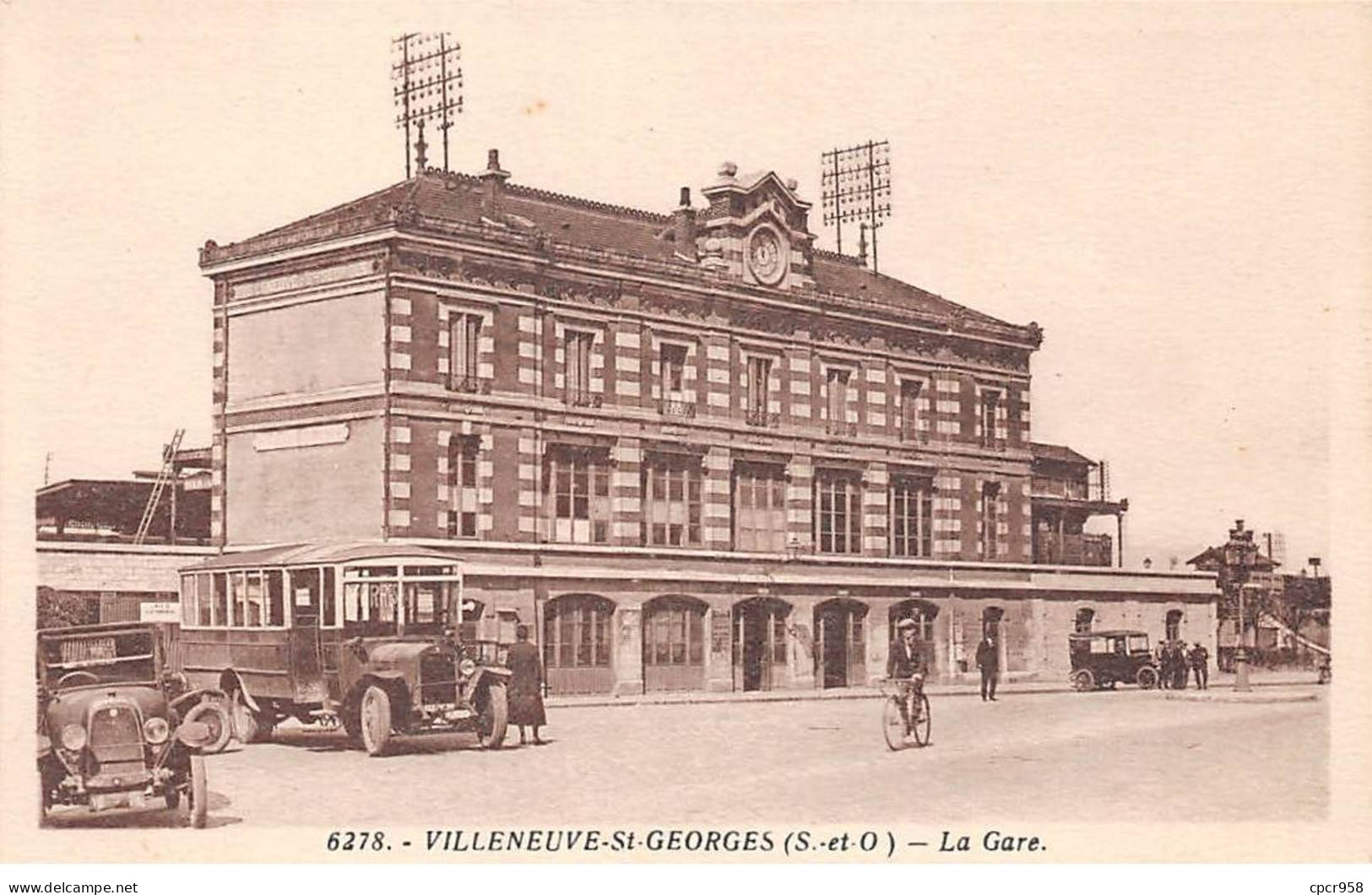 94 - VILLENEUVE SAINT GEORGES - SAN67748 - La Gare - Villeneuve Saint Georges