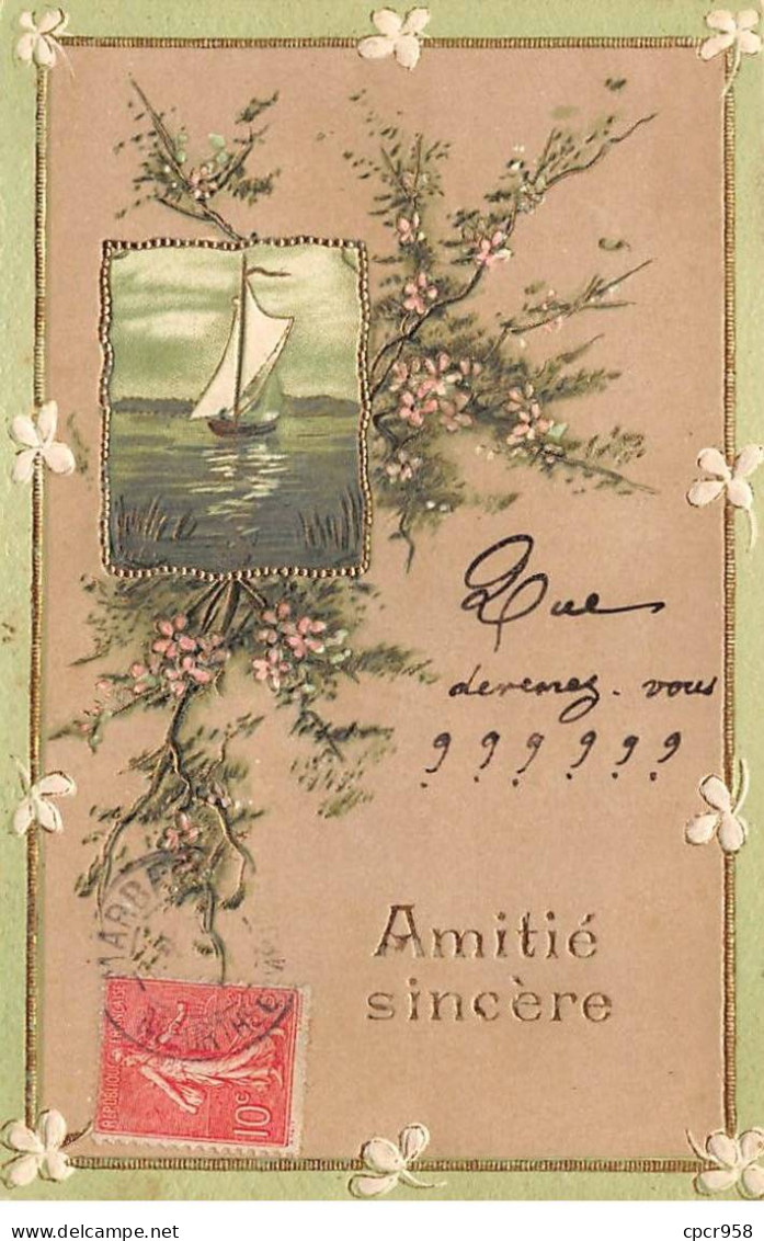 Fantaisies - N°88431 - Amitié Sincère - Barque Avec Une Voile, Et Fleurs - Carte Gaufrée - Other & Unclassified