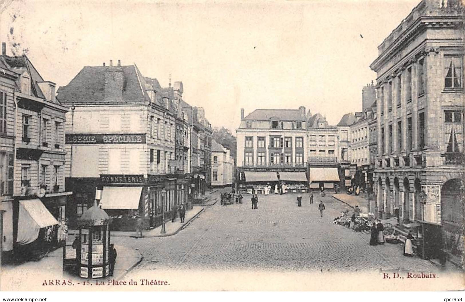 62 - ARRAS - SAN65499 - La Place Du Théâtre - En L'état - Arras