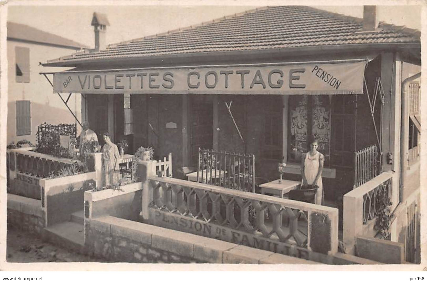 20 - N°90379 - RENNO - Pension Violettes Cottage - La Terrasse - Carte Photo - Autres & Non Classés