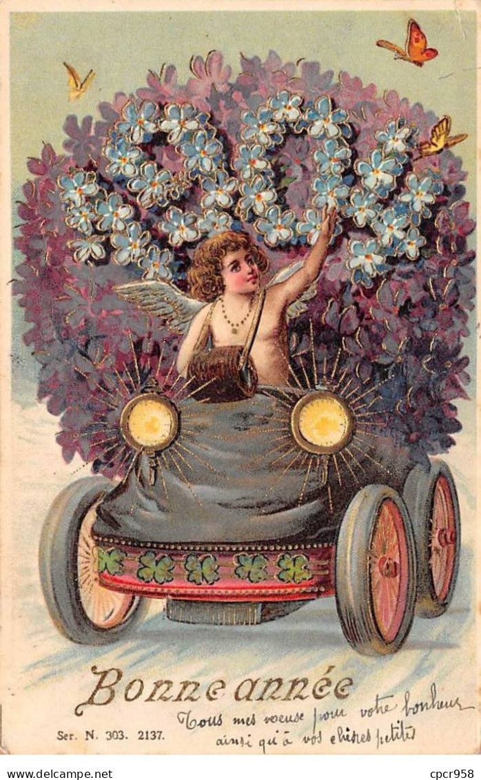 Anges - N°90309 - Bonne Anné1904 - Ange Conduisant Une Voiture Remplie De Violette - Carte Gaufrée - Angeles