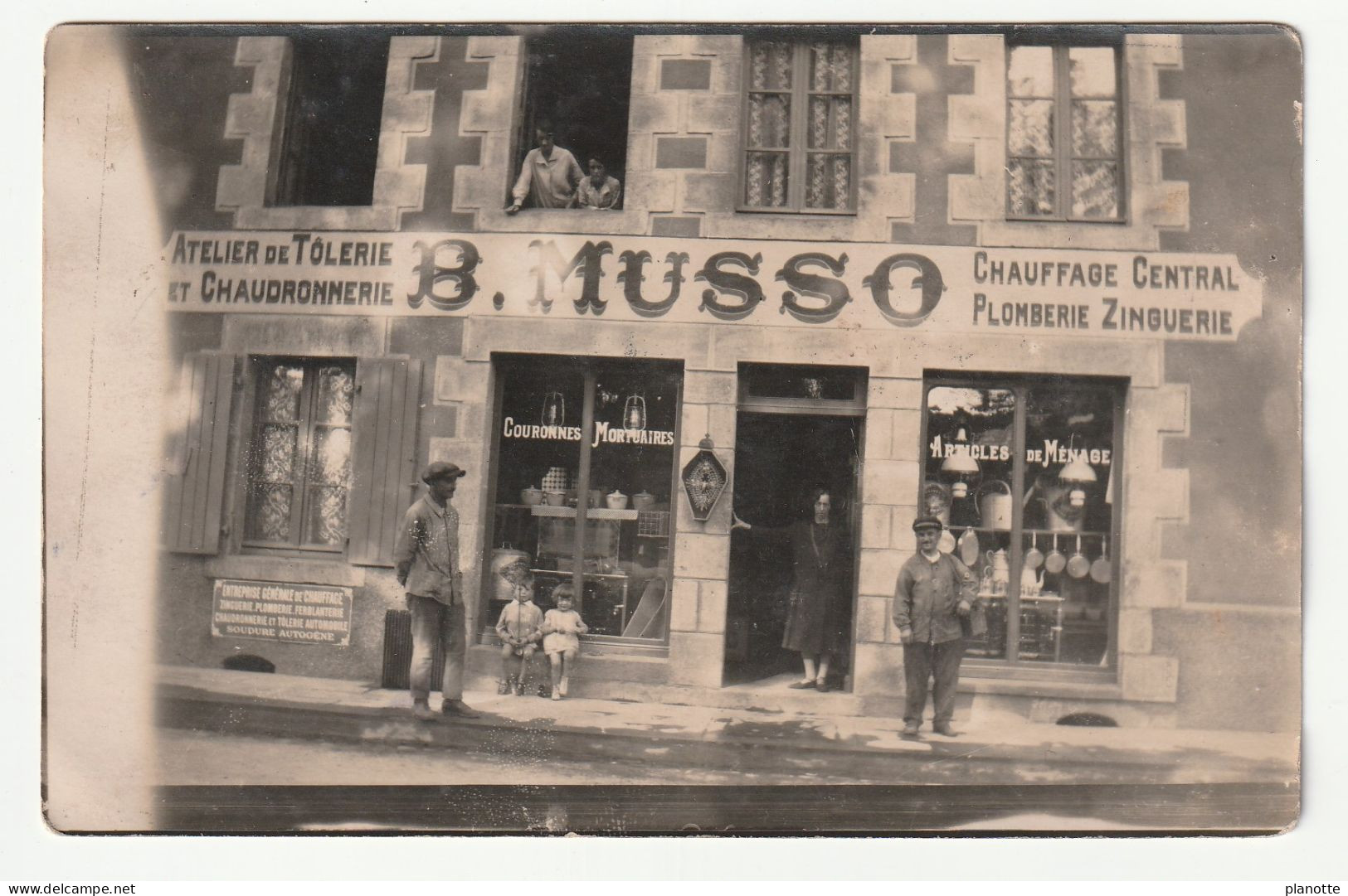 Atelier De Tolerie Et Chaudronnerie / Chauffage, Plomberie Zinguerie - B. MUSSO - Belle CPA PHOTO A Localiser - Te Identificeren