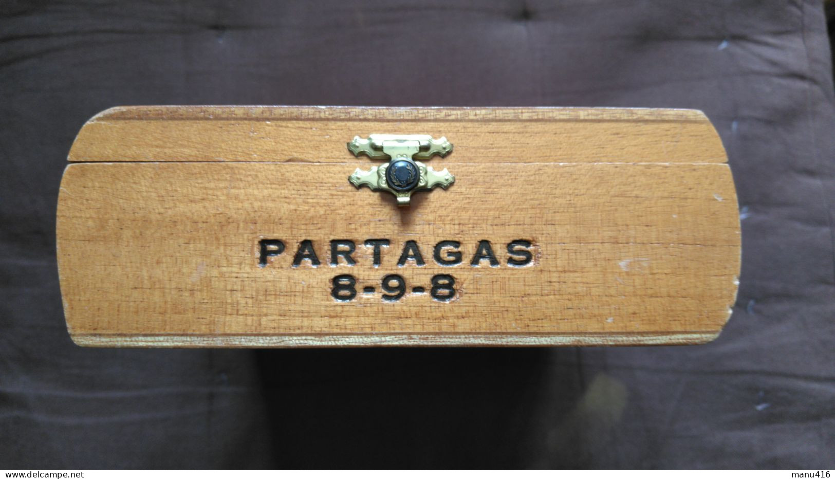 Ancienne Boite à Cigare En Bois Habana PARTAGAS 8.9.8 CUBA, Port Offert. - Schnupftabakdosen (leer)