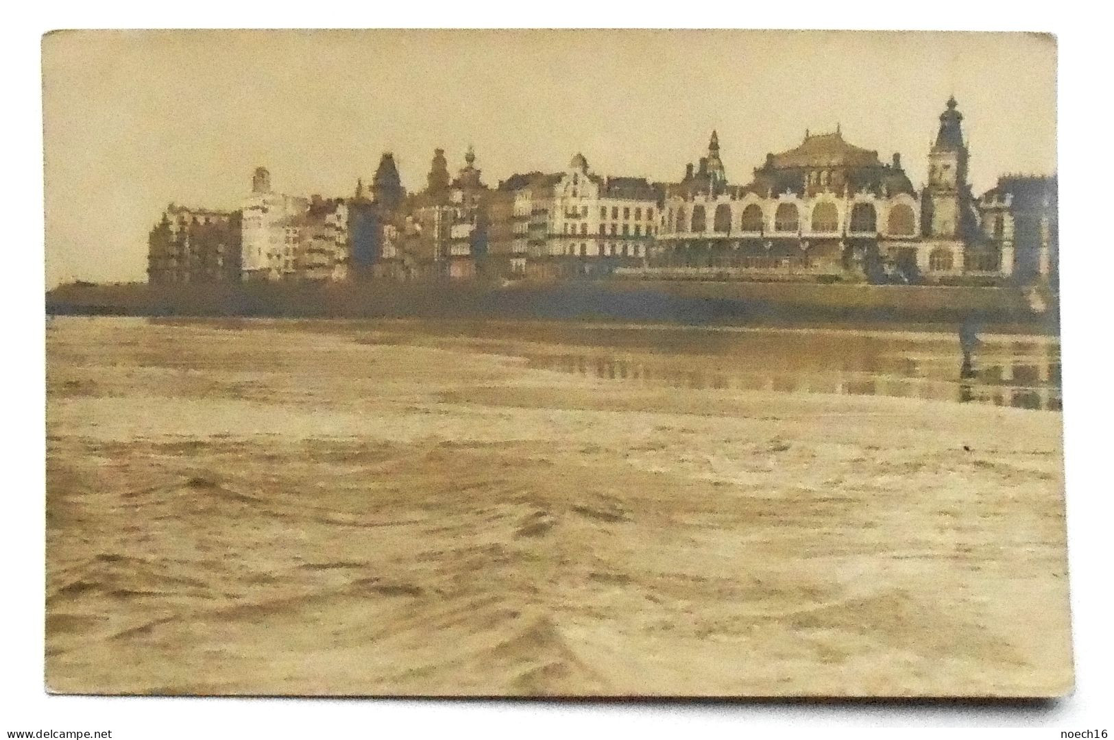 CPA Photo Ostende Le Kursaal, La Digue, La Plage. - Oostende