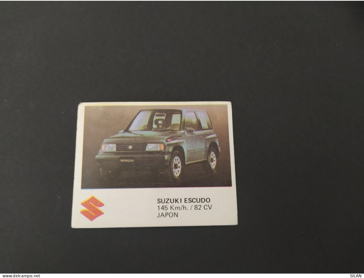 Cromo Año 1988 Auto 2000 SUZUKI ESCUDO - Voitures