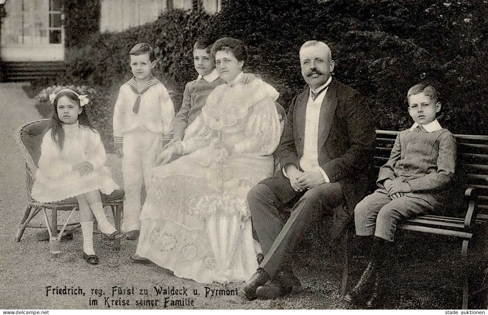 Adel Waldeck U. Pyrmont Fürst Friedrich Mit Familie I-II - Familles Royales