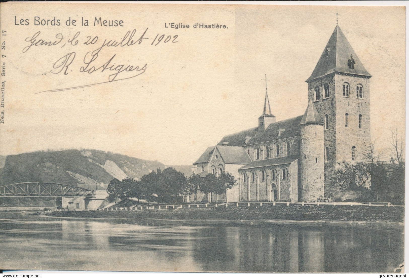 LES BORDS DE LA MEUSE.    L'EGLISE D'HASTIERE                      ZIE AFBEELDINGEN - Hastière