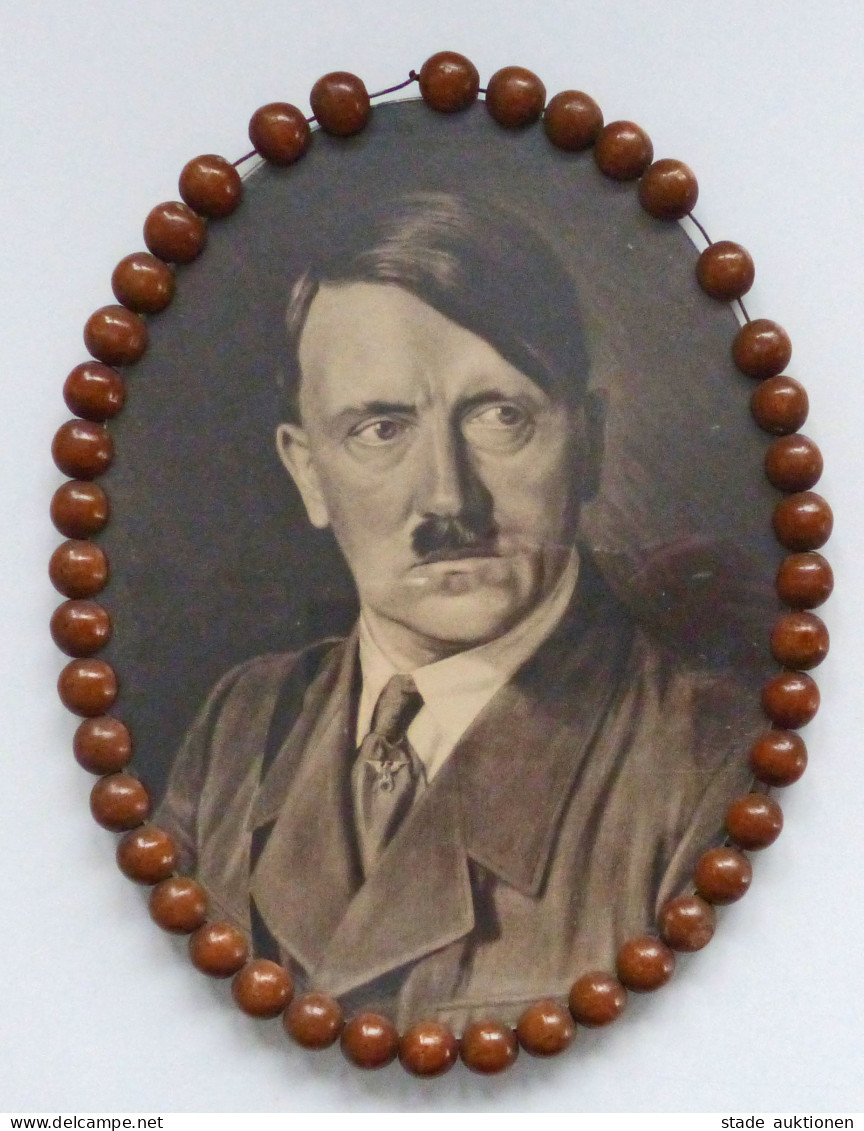 Hitler Bilderrahmen Mit Portrait Rand Aus Holzperlen (24,5 X 18,5 Cm) Heimatsarbeit Aus Dem Erzgebirge RS Mit Urkunde Ar - War 1939-45