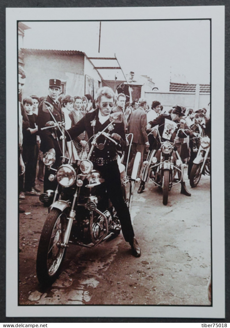 Carte Postale : Johnny Hallyday Sur Moto Norton - Film "à Tout Casser" De John Berry 1968 (cinéma) - Artistes