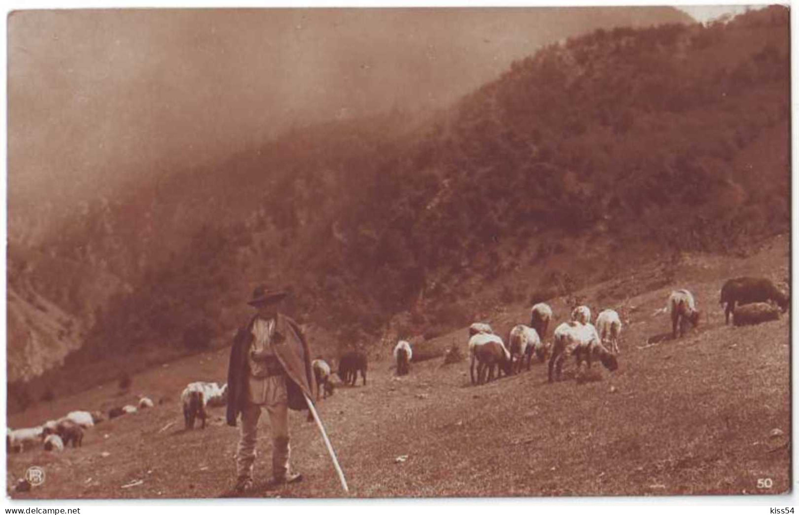 RO 84 - 2195 Shepherd, Romania - Old Postcard - Used - 1930 - Roumanie