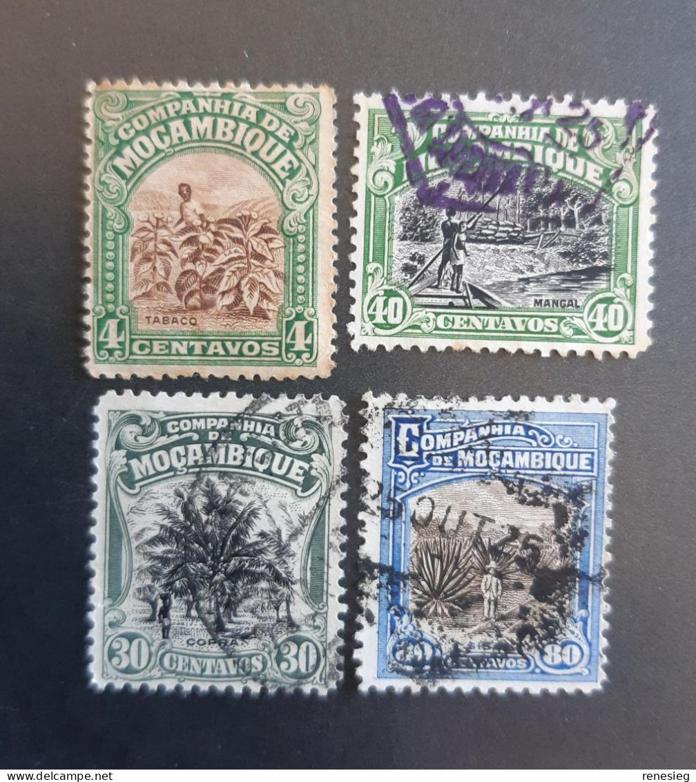 Moçambique Cie 1918-1923 Lot De 4 Timbres - Mozambique