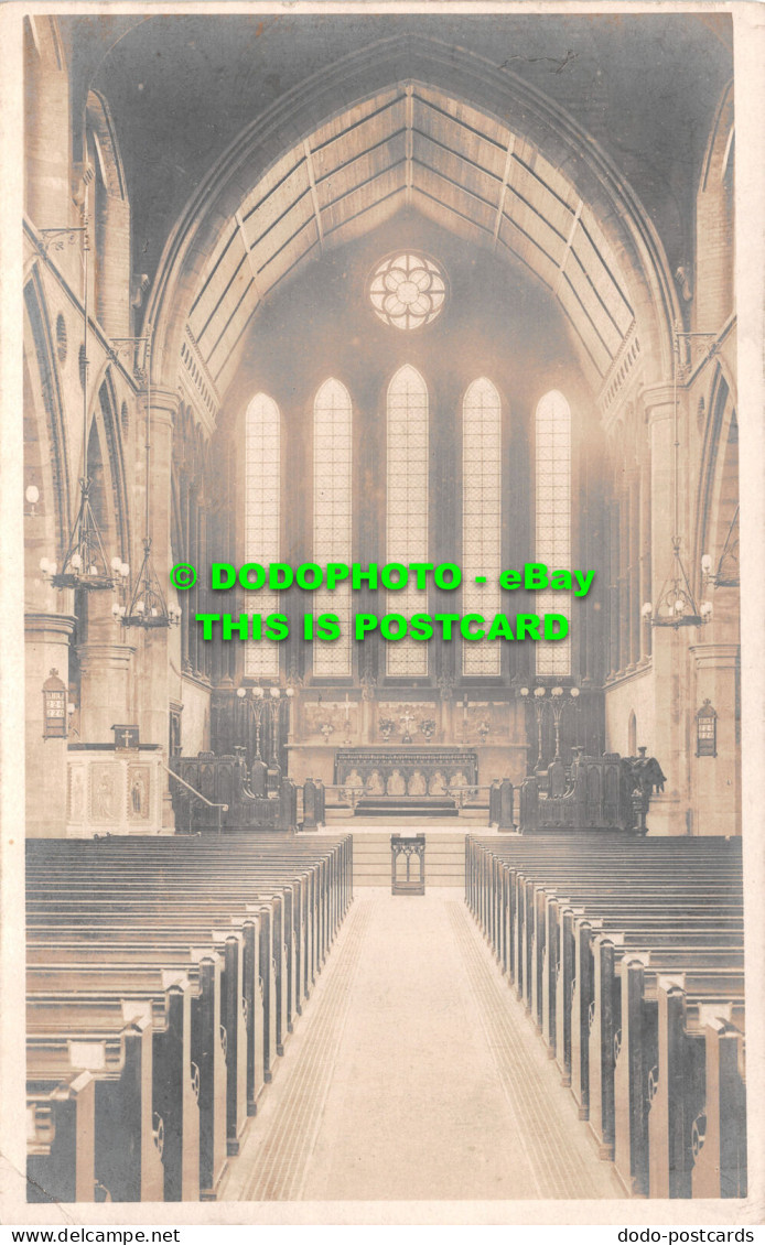 R504212 Unknown Place. Interior Of A Church Or Cathedral. Postcard - Mondo