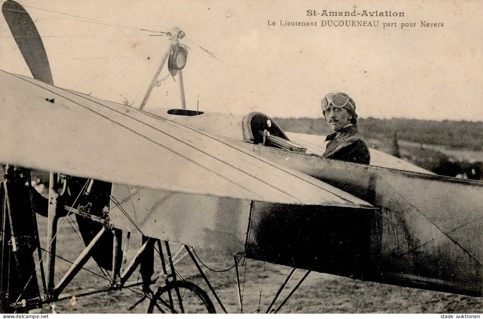 Flugwesen Pioniere St Amand-Aviation Le Lieutenant Ducourneau Part Pour Nevers II (kl. Abschürfung, Fleckig) Aviation - War 1914-18