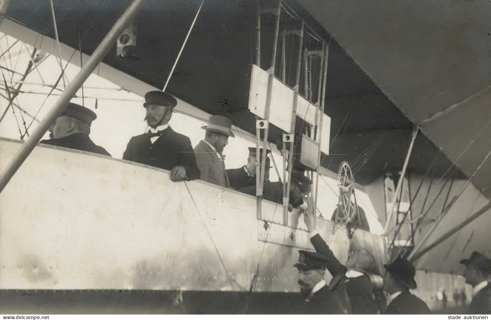 Zeppelin Fahrt Der Reichstagsabgeordneten 4.09.1909 Rückseite Gestpl. Hacker (Luftschiffkapitän) Foto-AK I-II Dirigeable - Dirigeables