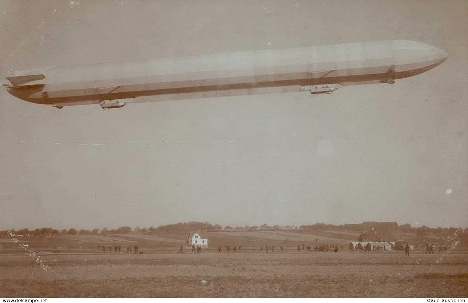 Zeppelin Z I (LZ 3) über Dem Neuen Werftgelände In Friedrichshafen 16.3.1909 I-II Dirigeable - Luchtschepen