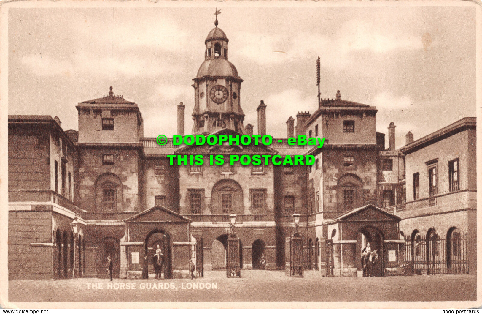 R504260 The Horse Guards. London. Real Photogravure - Sonstige & Ohne Zuordnung