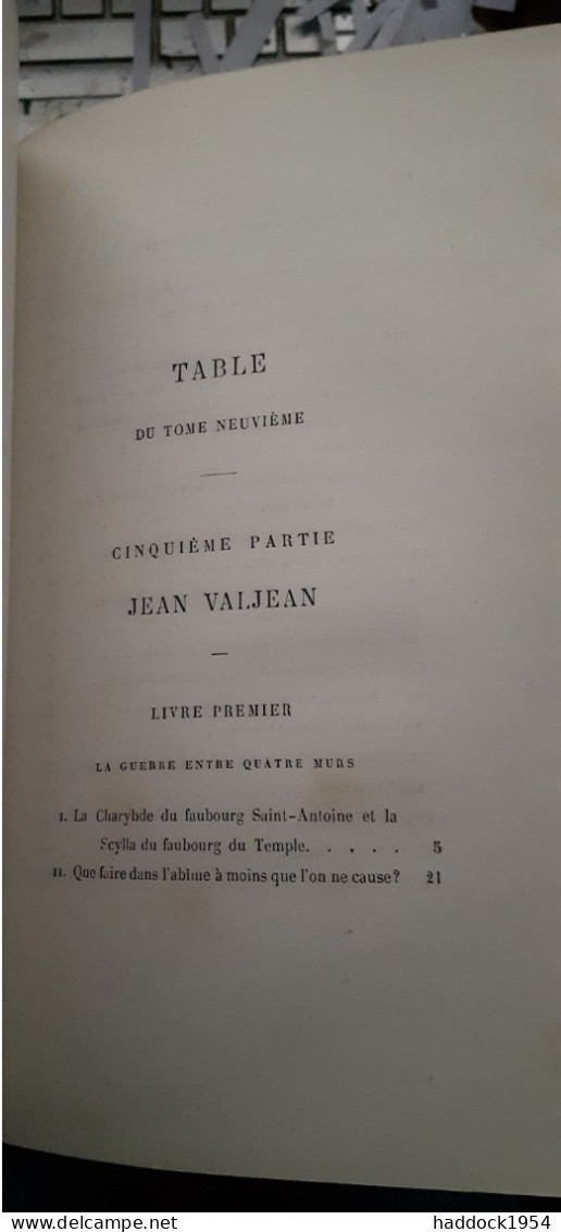 les misérables en 5 tomes pour les 10 volumes VICTOR HUGO pagnerre 1862