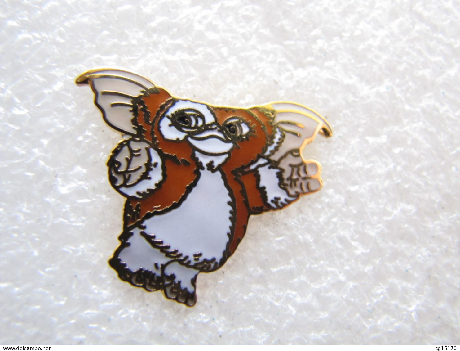 PIN'S    BD   GREMLINS  GYZMO  Email Grand Feu  DEMONS ET MERVEILLES - BD