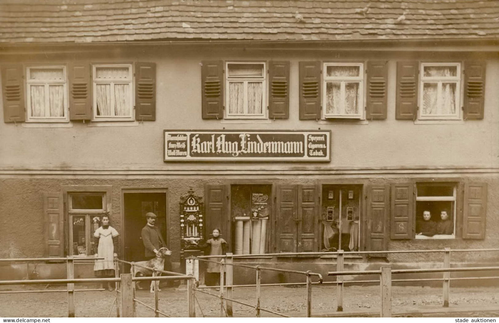 Niefern (7532) Gemischtwarenhandlung Lindenmann Foto-Ak 1912 I- - Karlsruhe