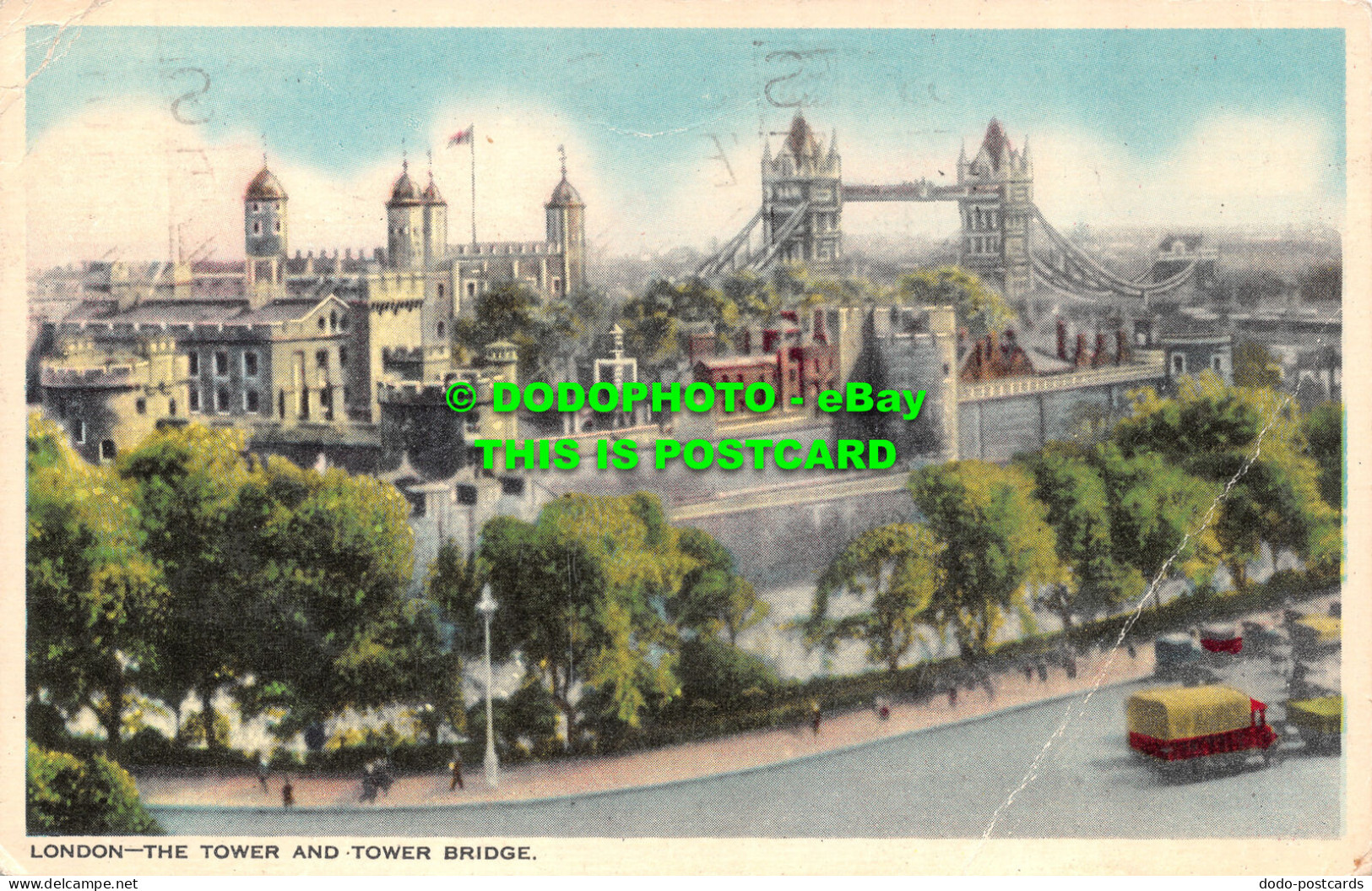 R504591 London. The Tower And Tower Bridge. Tokim. Colourgraph Series. 1950 - Autres & Non Classés