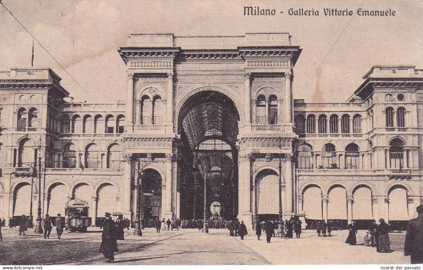 Cartolina Milano - Galleria Vittorio Emanuele - Milano