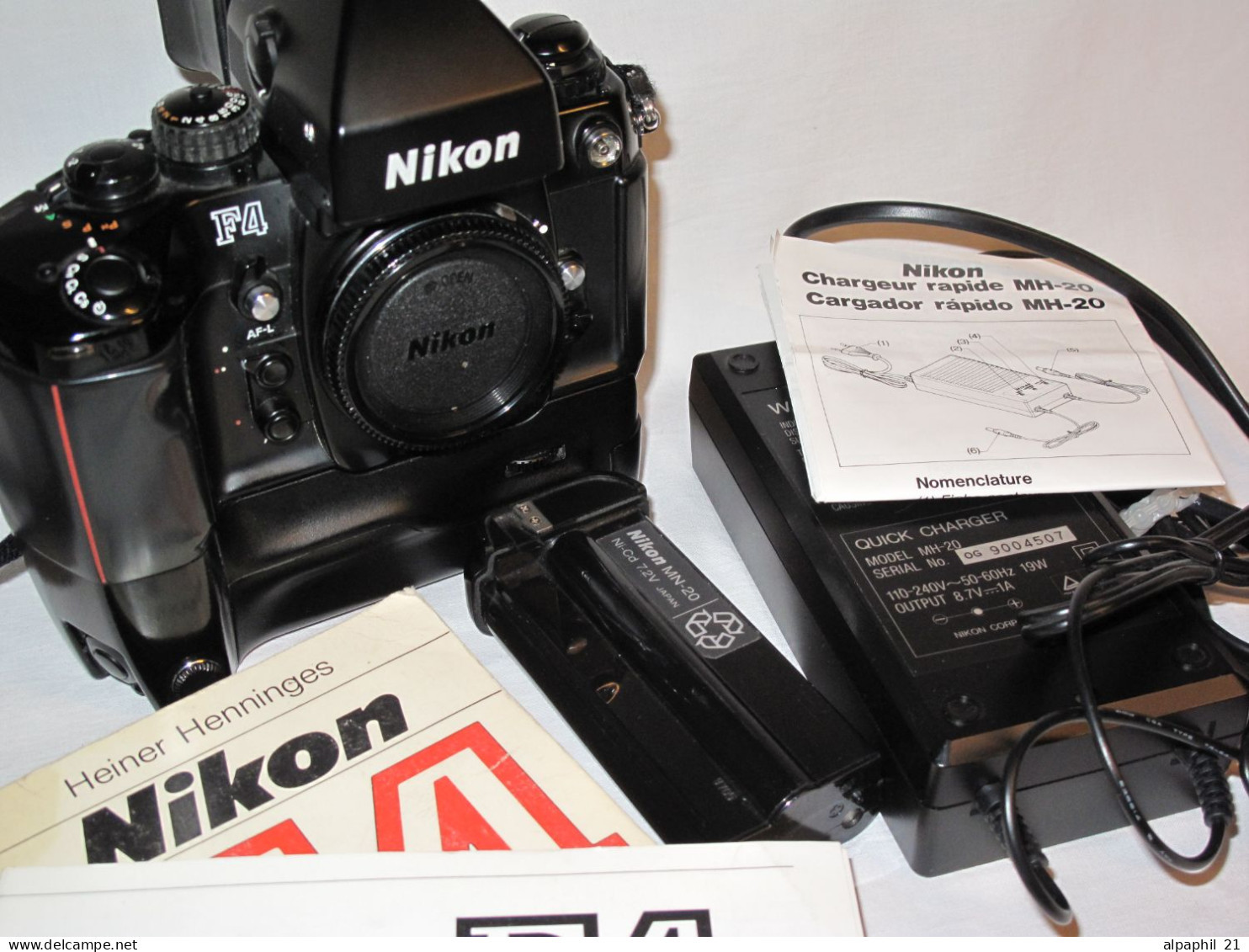 Nikon F 4E 35 Mm SLR Film Camera - Cameras