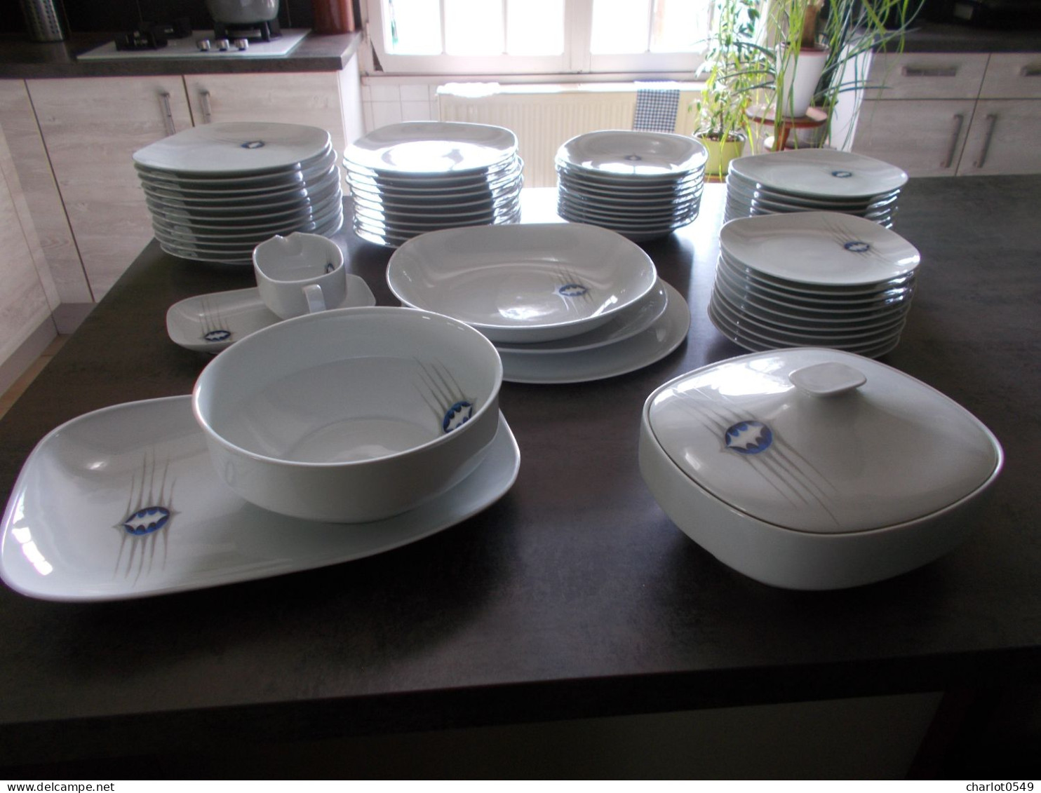 Service De Porcelaine Faire Offre - Limoges (FRA)